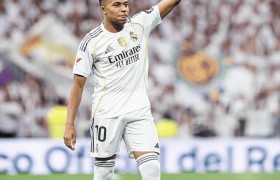 悲喜夜!利物浦造88年神迹,皇马拜仁全胜领跑,曼联2-1切尔西