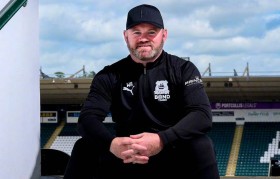 鲁尼炮轰阿莫林!自他执教以来,曼联踢得越来越差